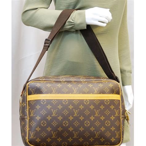 lv reporter bag price